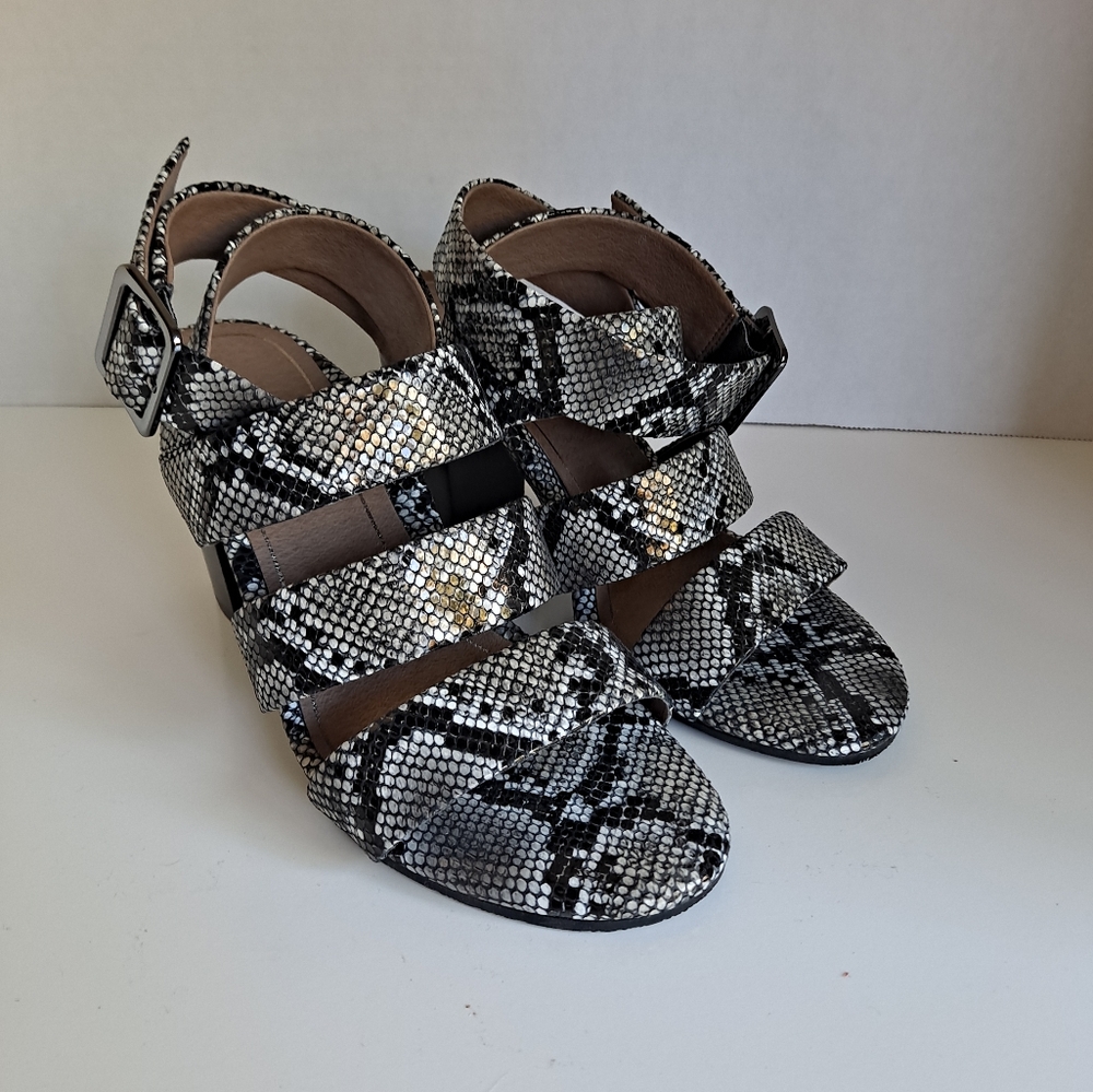 Vionic Blair Embossed Snakeskin Pattern Strappy H… - image 8